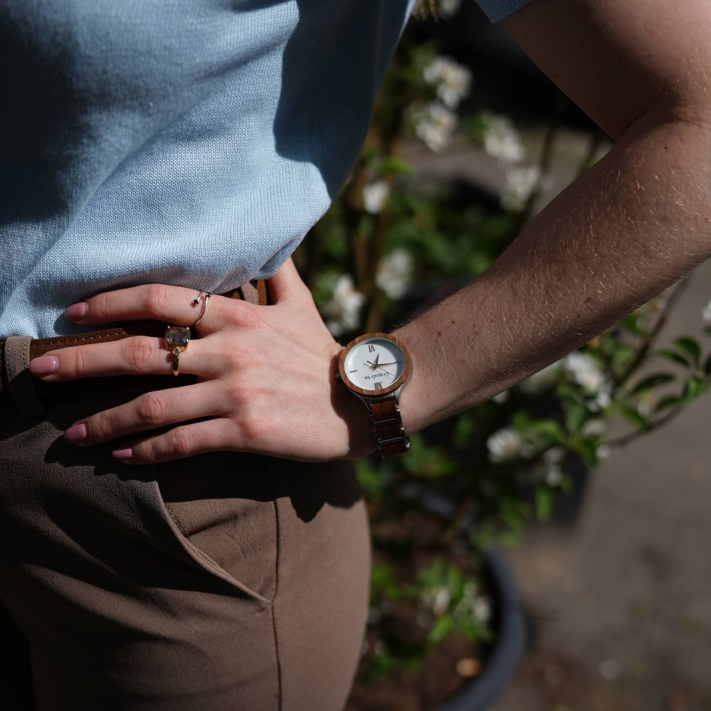 Watch Vita, elegant, walnut and alloy, feminin - Step All Wise